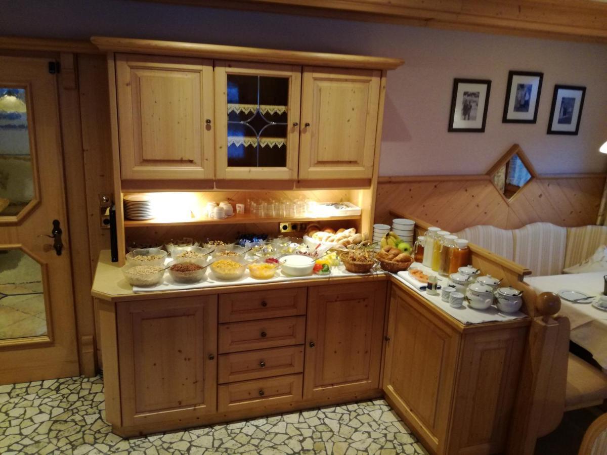 Hotel Garni Apart Tina Ишгль Экстерьер фото