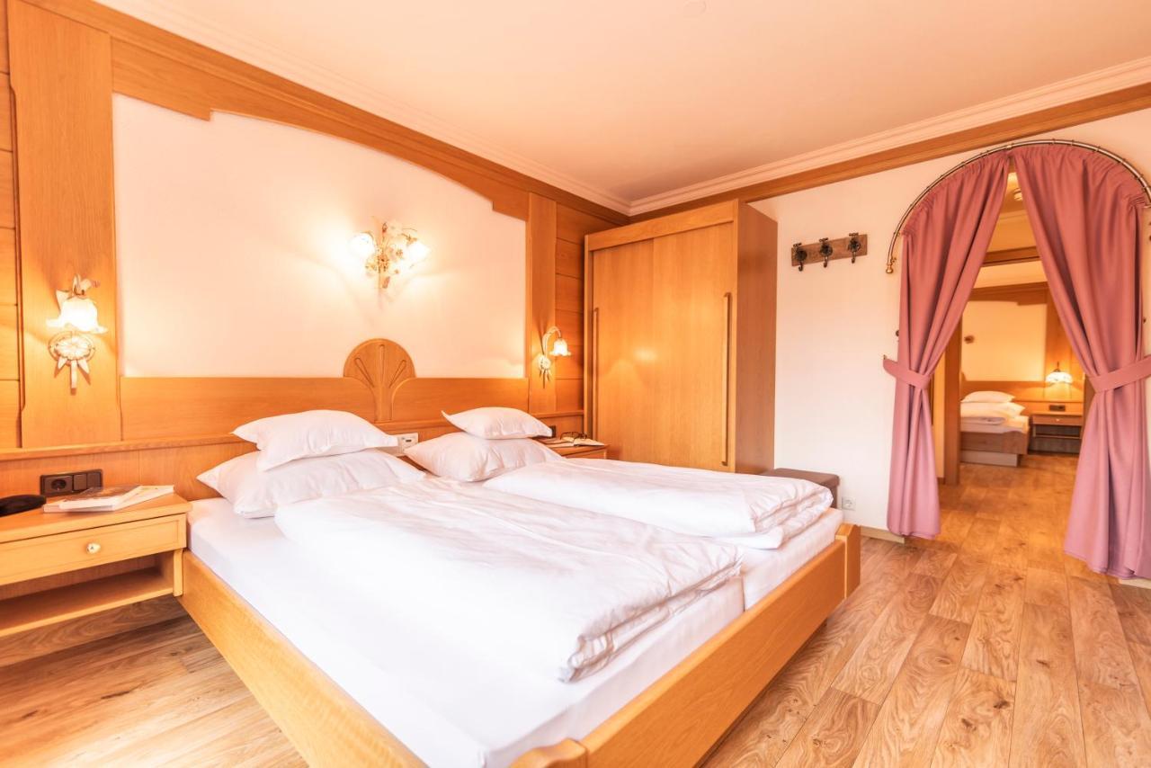 Hotel Garni Apart Tina Ишгль Экстерьер фото
